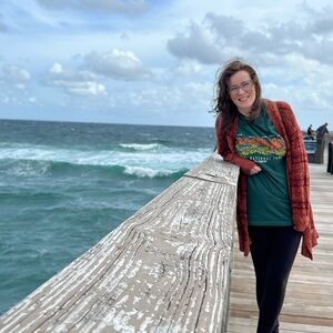 Meet your Posher, Lea